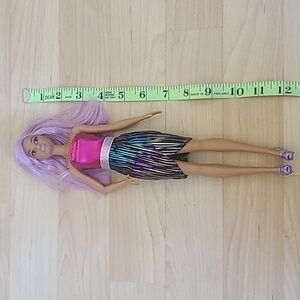Barbie Pop Star Purple Hair and Brown eyes 2015 With Outfit